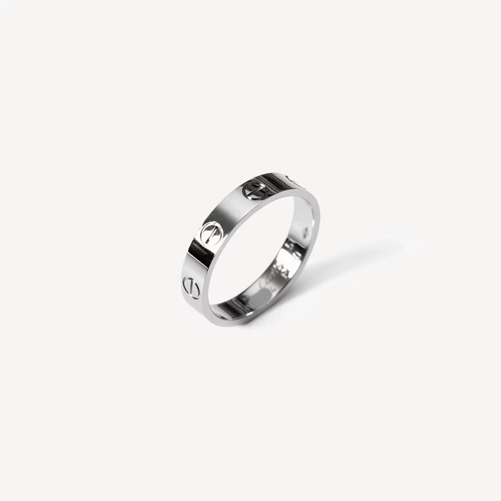 Alliance Love cartier en platine - bijou d'occasion