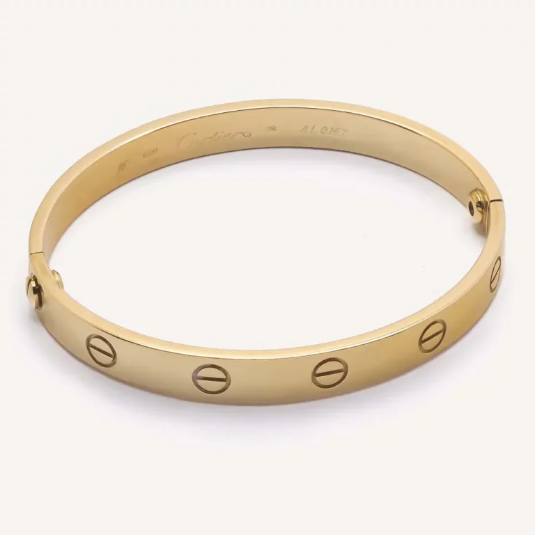 Bracelet Love Cartier occasion authentifié - Comment reconnaître un faux bracelet Cartier Love ?