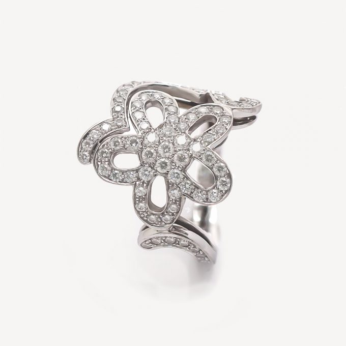 Bague Flowerlace Van Cleef & Arpels d'occasion : Bijou authentifié