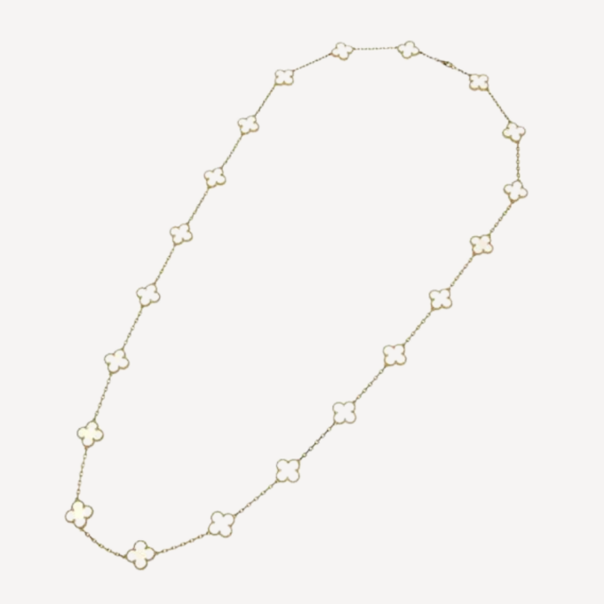 Sautoir Vintage Alhambra Cristal 20 Motifs Van Cleef & Arpels d'occasion : Bijou authentifié - trèfle Alhambra et l'étoile Louis Vuitton