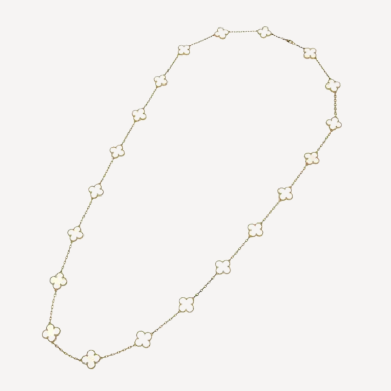Sautoir Vintage Alhambra Cristal 20 Motifs Van Cleef & Arpels d'occasion : Bijou authentifié - trèfle Alhambra et l'étoile Louis Vuitton