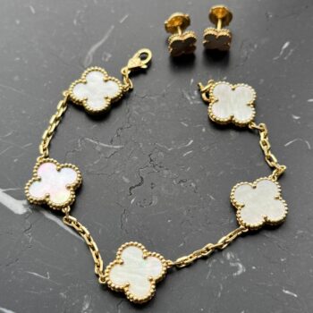 Bracelet Vintage Alhambra 5 motifs Van Cleef & Arpels d'occasion : Bijou authentifié