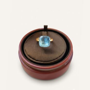 Bague Nudo Maxi Topaze Bleu Ciel Pomellato, T52
